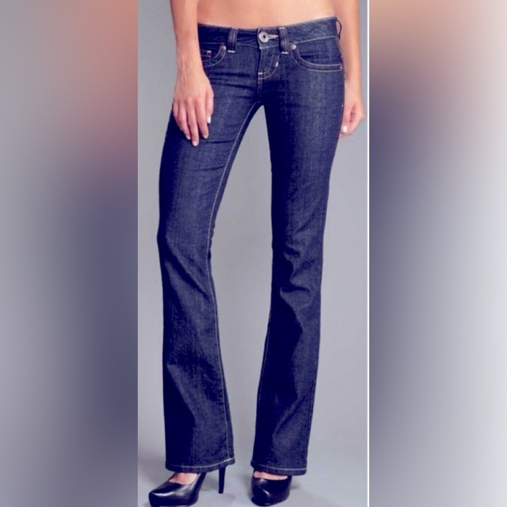 Guess Daredevil Jeans - Picture 2 of 9